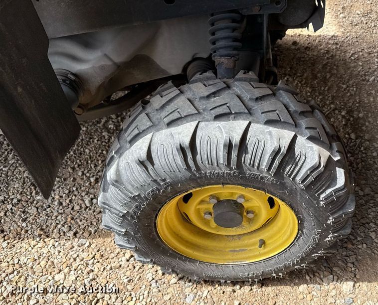 image for item ED4145 2014 John Deere Gator 625I utility vehicle