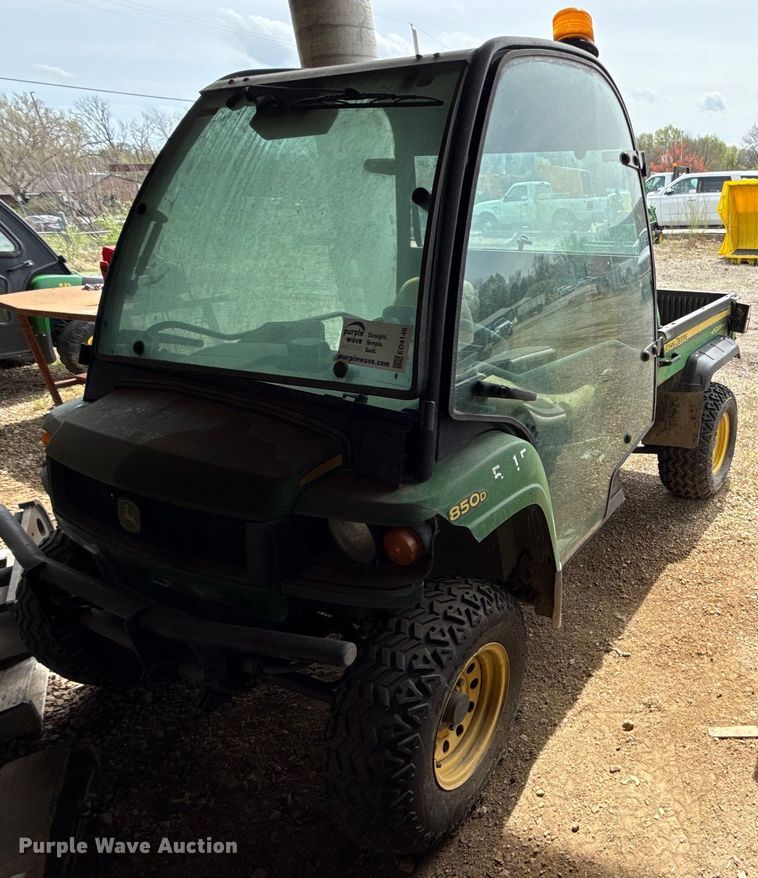 image for item ED4146 2008 John Deere Gator 850D utility vehicle