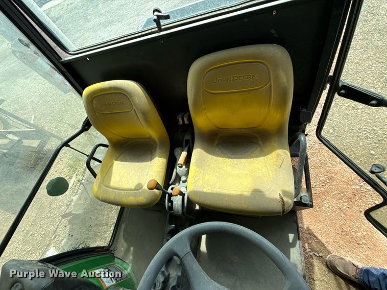 image for item ED4146 2008 John Deere Gator 850D utility vehicle