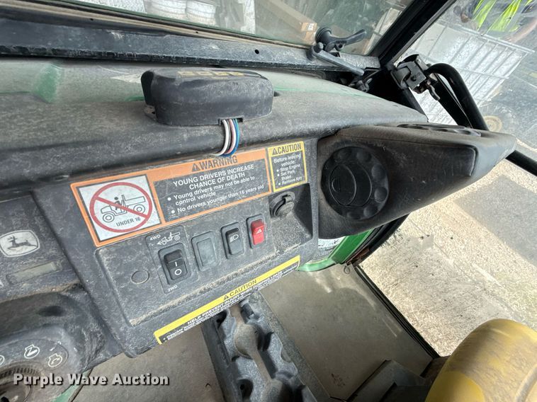 image for item ED4146 2008 John Deere Gator 850D utility vehicle