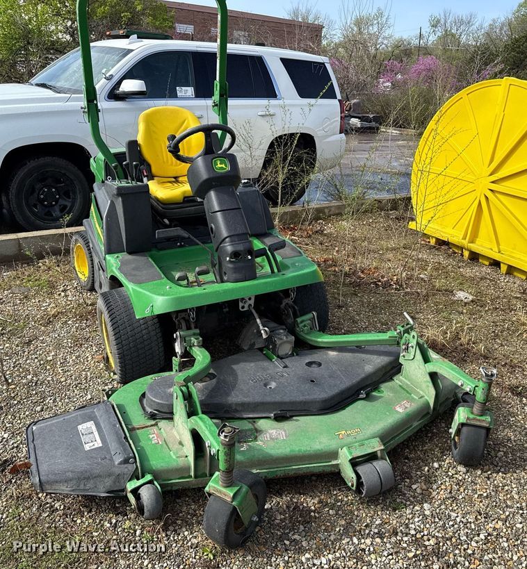 image for item ED4148 John Deere 1570 ZTR lawn mower