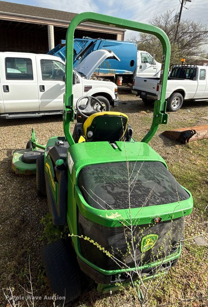 image for item ED4148 John Deere 1570 ZTR lawn mower