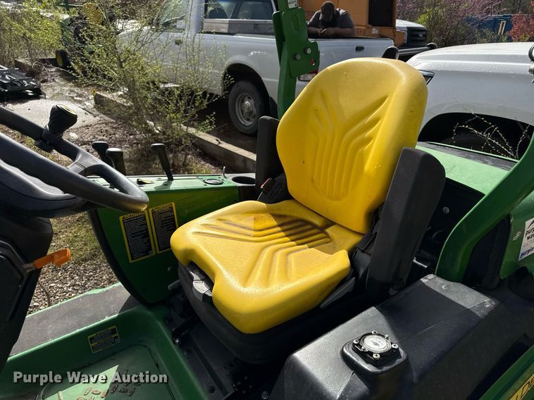 image for item ED4148 John Deere 1570 ZTR lawn mower