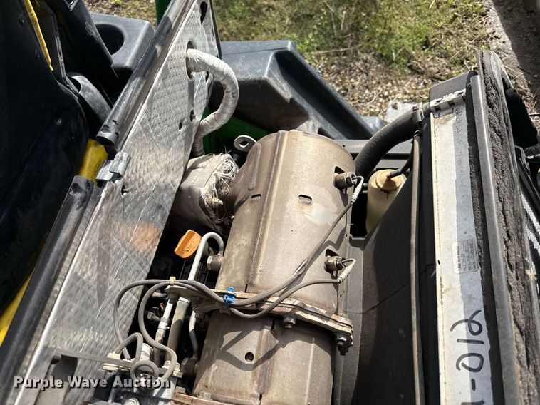 image for item ED4148 John Deere 1570 ZTR lawn mower