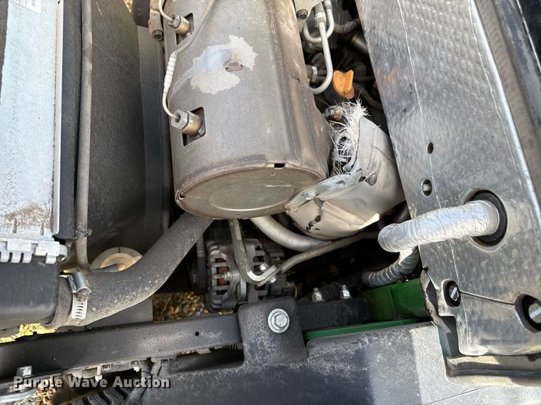 image for item ED4148 John Deere 1570 ZTR lawn mower