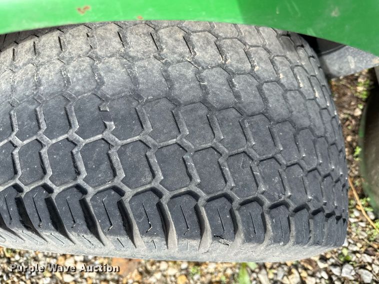 image for item ED4148 John Deere 1570 ZTR lawn mower