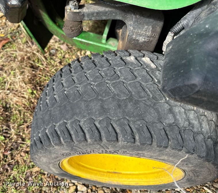 image for item ED4148 John Deere 1570 ZTR lawn mower
