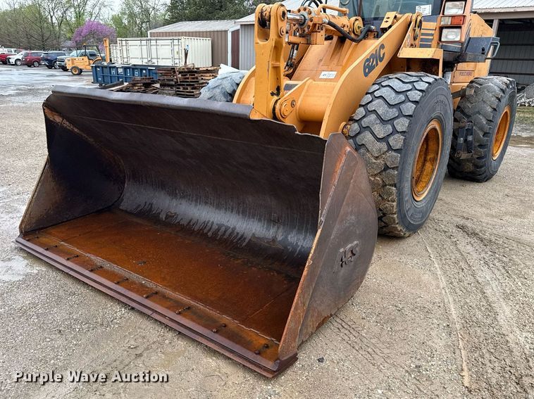 image for item ED4149 2001 Case 621C wheel loader