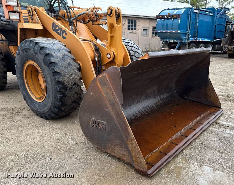 image for item ED4149 2001 Case 621C wheel loader