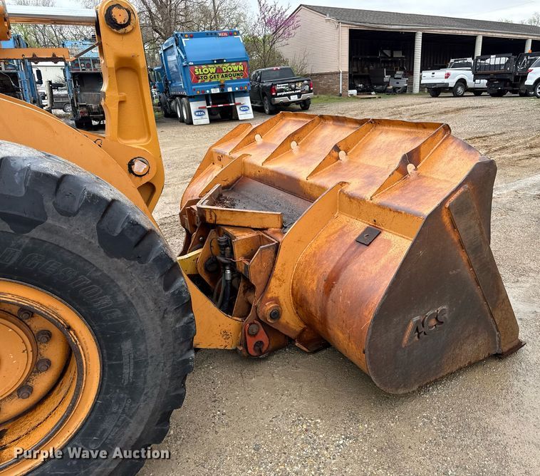 image for item ED4149 2001 Case 621C wheel loader
