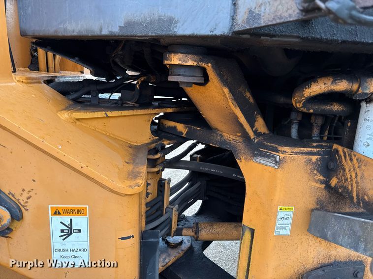 image for item ED4149 2001 Case 621C wheel loader