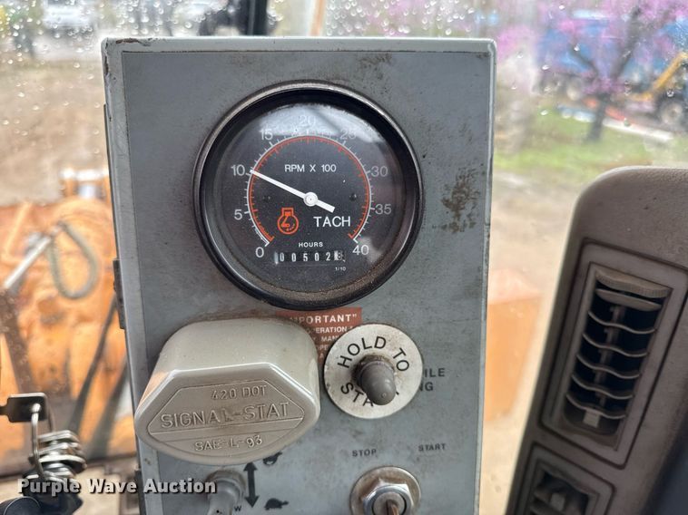 image for item ED4149 2001 Case 621C wheel loader