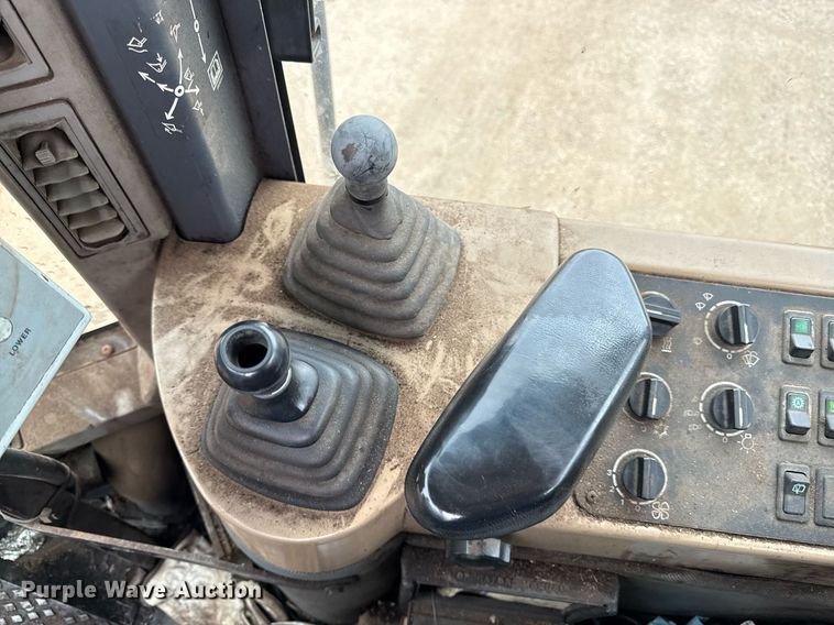 image for item ED4149 2001 Case 621C wheel loader