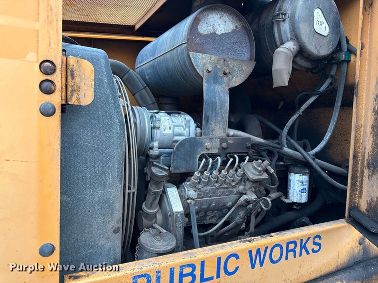 image for item ED4149 2001 Case 621C wheel loader