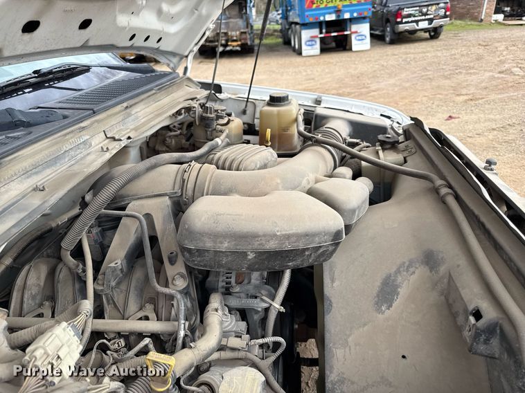 image for item ED4150 2009 Ford F350 Super Duty XL flatbed pickup truck