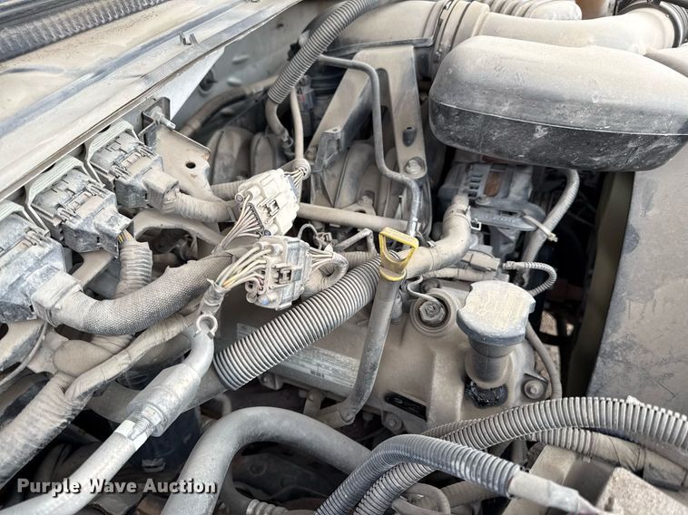 image for item ED4150 2009 Ford F350 Super Duty XL flatbed pickup truck