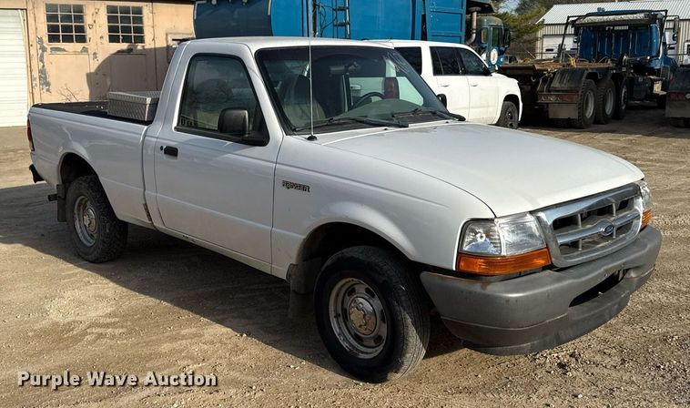 image for item ED4151 1999 Ford Ranger pickup truck