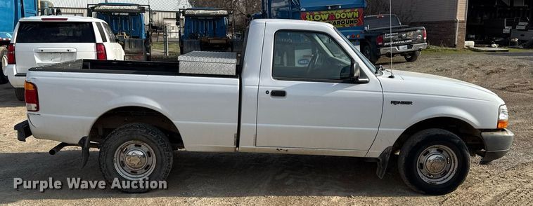 image for item ED4151 1999 Ford Ranger pickup truck