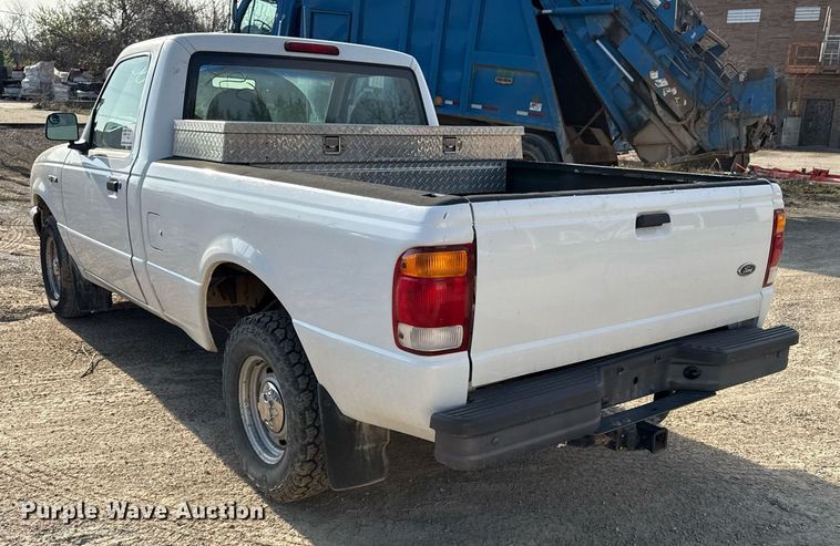 image for item ED4151 1999 Ford Ranger pickup truck