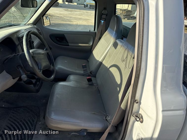 image for item ED4151 1999 Ford Ranger pickup truck