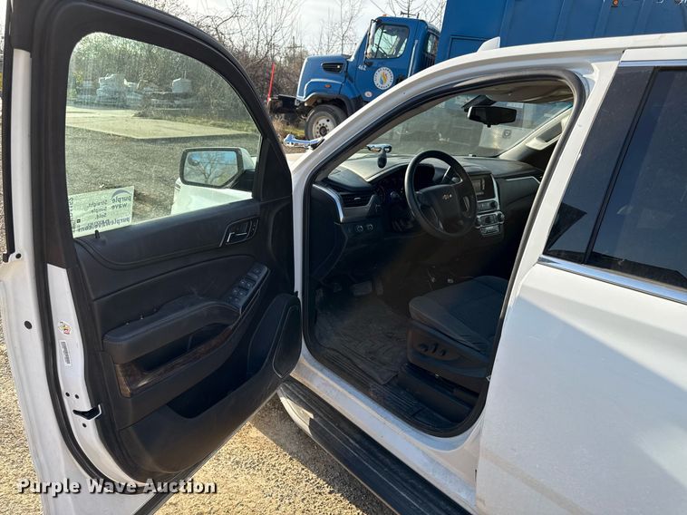 image for item ED4152 2017 Chevrolet Tahoe Police SUV