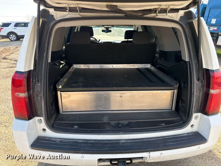 image for item ED4152 2017 Chevrolet Tahoe Police SUV