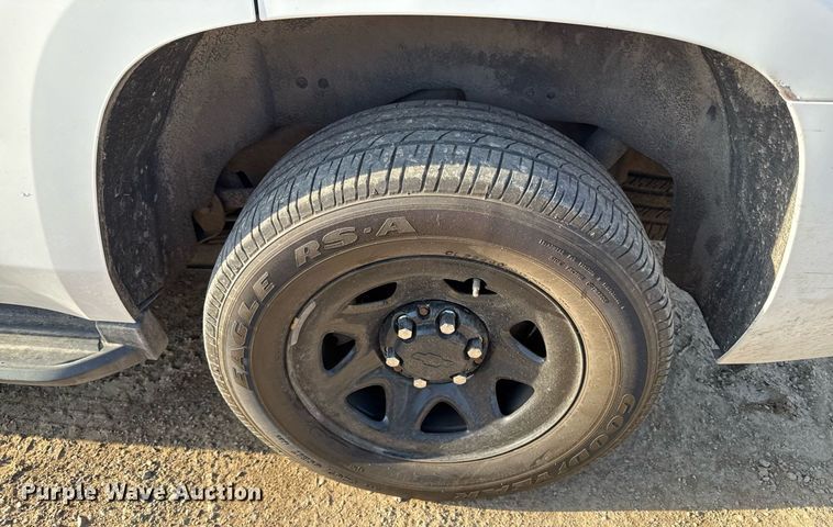 image for item ED4152 2017 Chevrolet Tahoe Police SUV