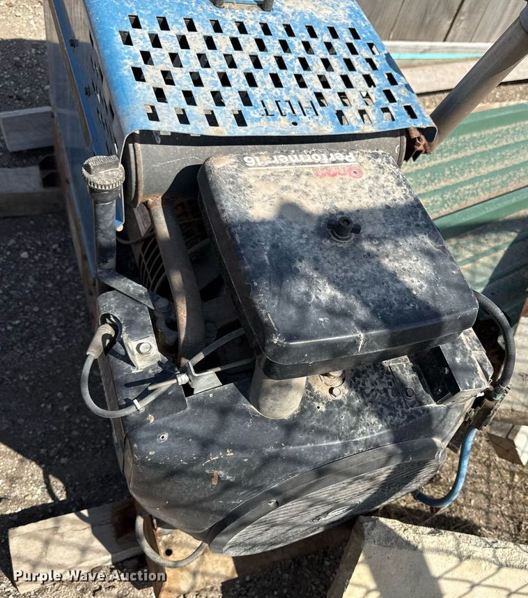 image for item ED4163 Miller Bobcat 225 welder