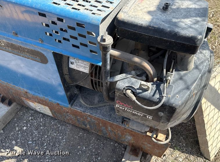 image for item ED4163 Miller Bobcat 225 welder