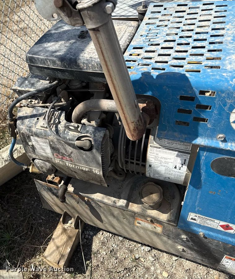 image for item ED4163 Miller Bobcat 225 welder