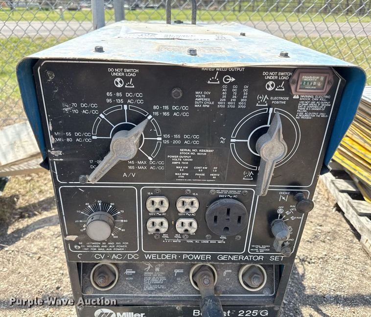 image for item ED4163 Miller Bobcat 225 welder
