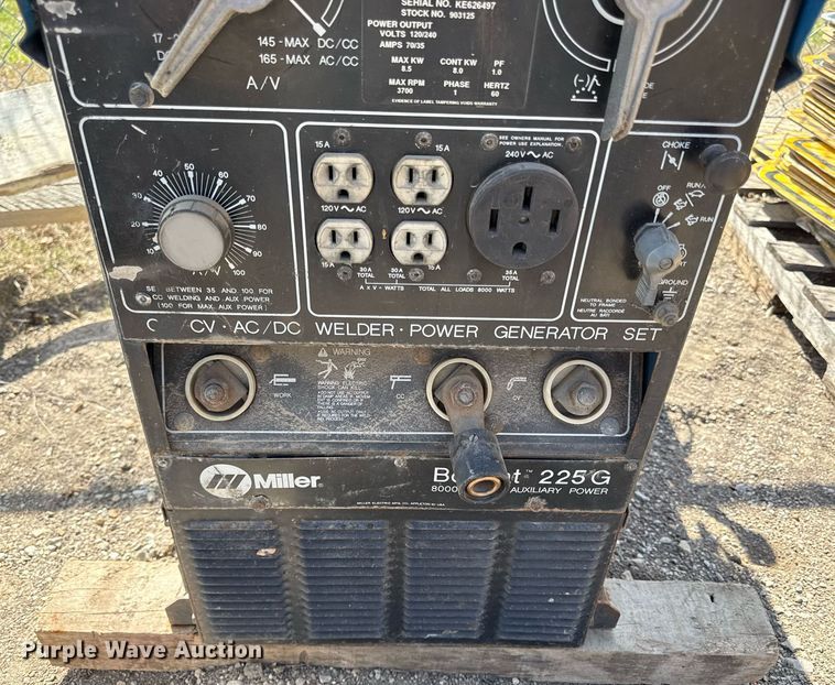 image for item ED4163 Miller Bobcat 225 welder
