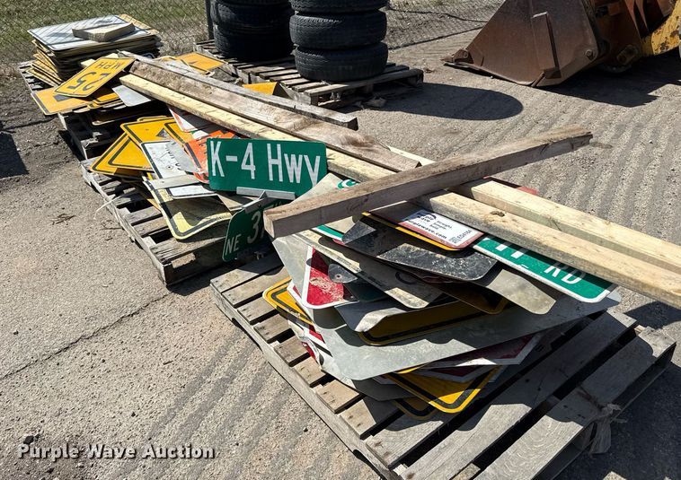 image for item ED4164 Road signs