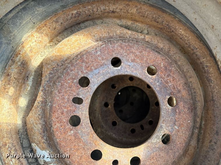 image for item ED4165 Tires and wheels