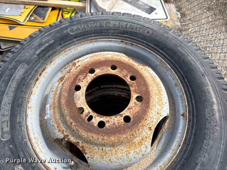 image for item ED4165 Tires and wheels