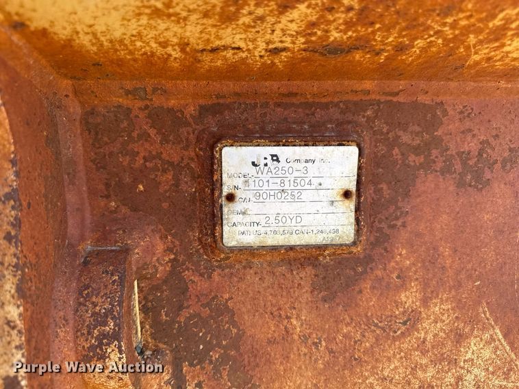 image for item ED4166 2002 Komatsu WA250-3MC wheel loader