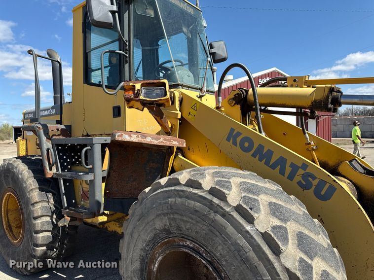 image for item ED4166 2002 Komatsu WA250-3MC wheel loader