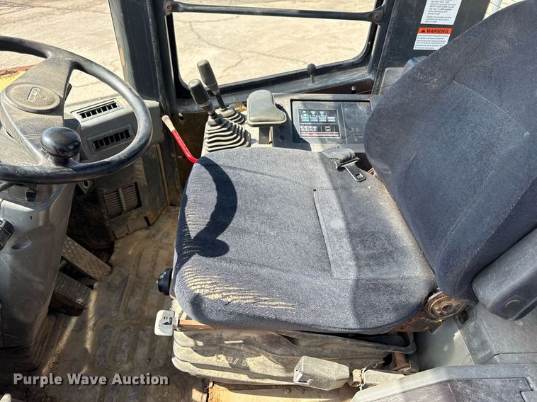 image for item ED4166 2002 Komatsu WA250-3MC wheel loader