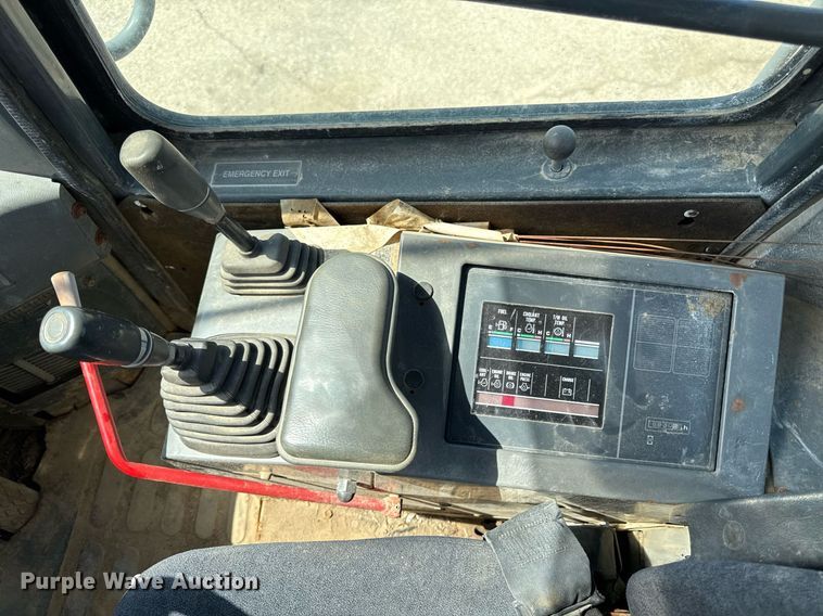 image for item ED4166 2002 Komatsu WA250-3MC wheel loader