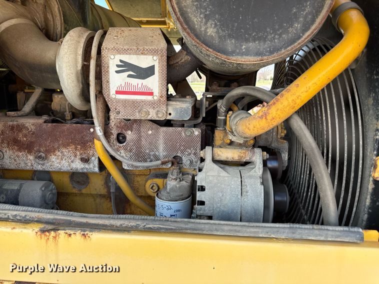 image for item ED4166 2002 Komatsu WA250-3MC wheel loader