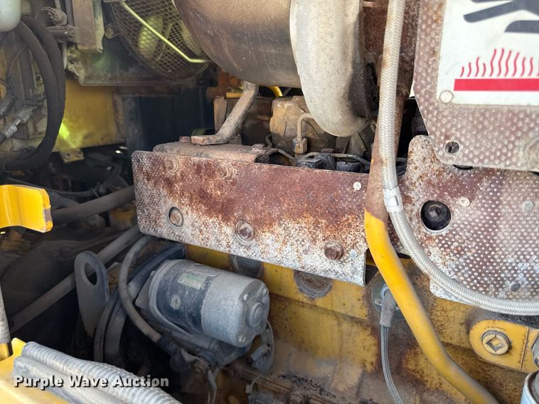 image for item ED4166 2002 Komatsu WA250-3MC wheel loader