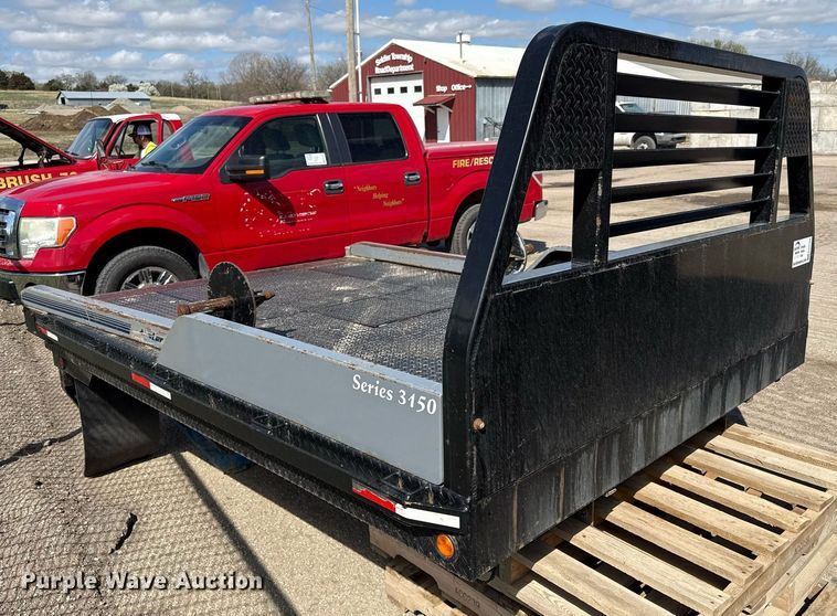 image for item ED4168 Besler Series 3150 hydraulic bale bed