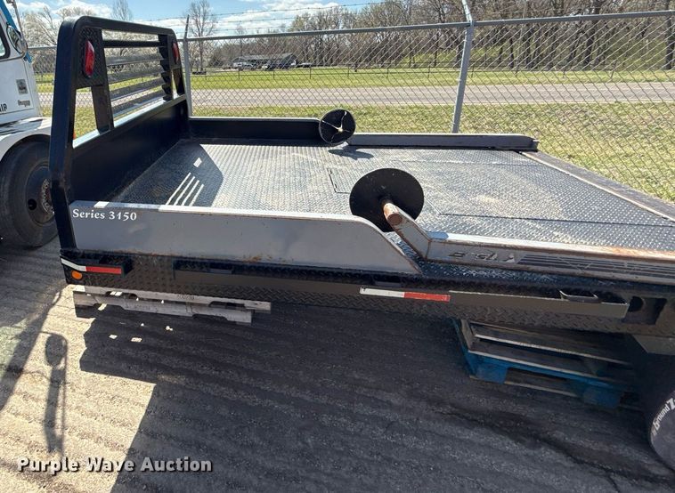 image for item ED4168 Besler Series 3150 hydraulic bale bed