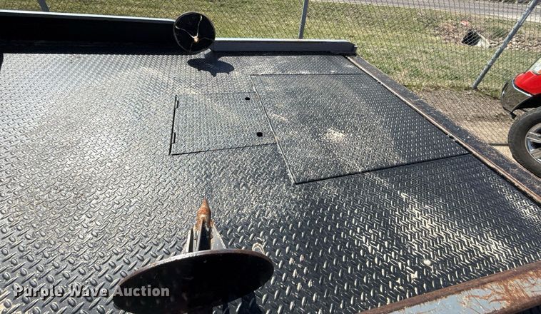 image for item ED4168 Besler Series 3150 hydraulic bale bed