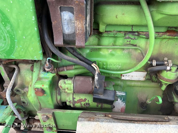 image for item ED4192 1989 John Deere 2755 tractor
