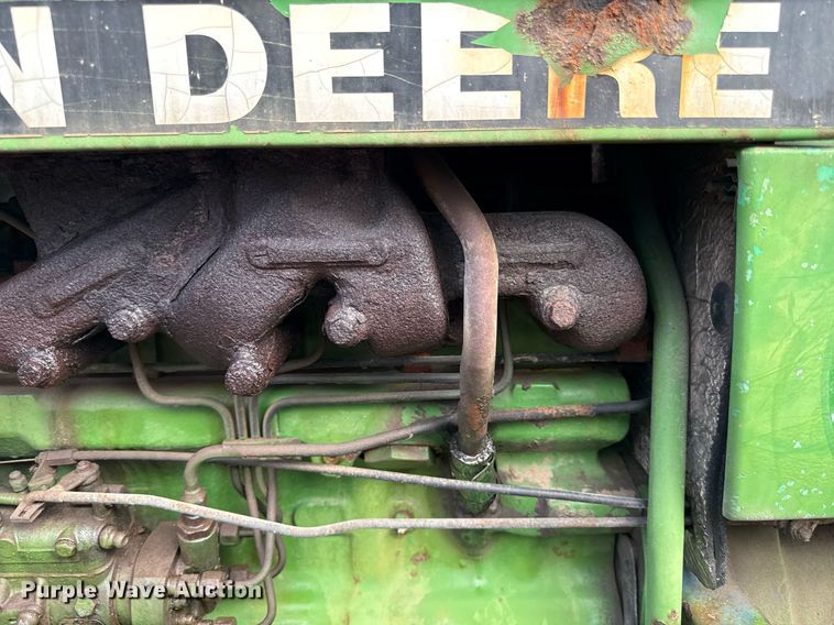 image for item ED4192 1989 John Deere 2755 tractor