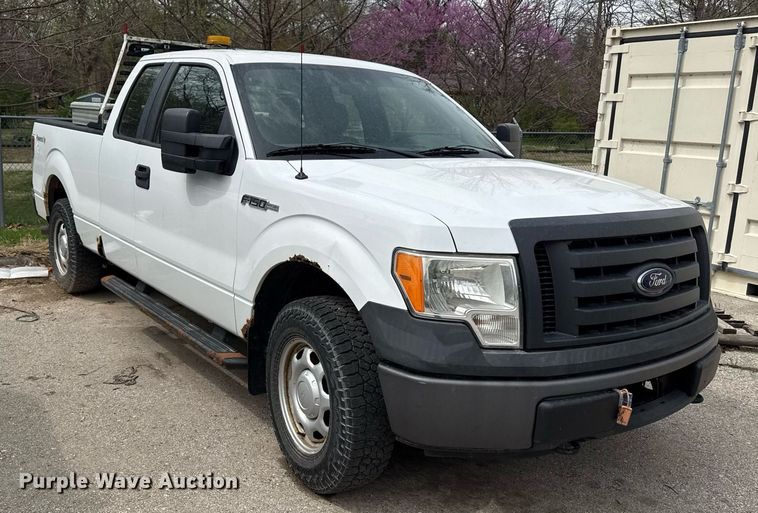 image for item ED4193 2011 Ford F150 XL SuperCab pickup truck