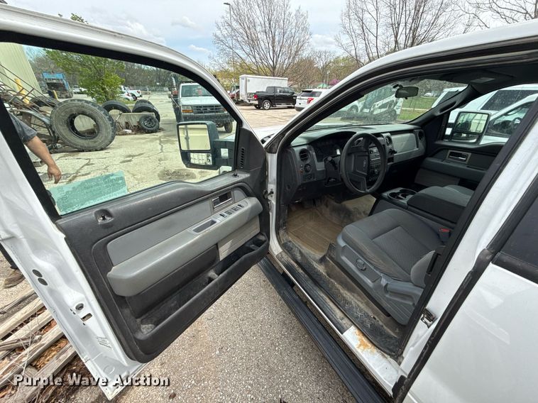 image for item ED4193 2011 Ford F150 XL SuperCab pickup truck