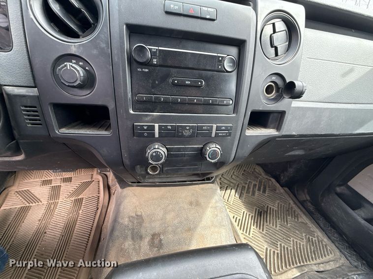 image for item ED4193 2011 Ford F150 XL SuperCab pickup truck