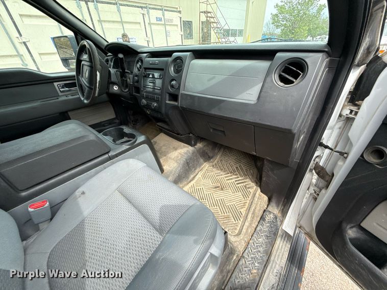 image for item ED4193 2011 Ford F150 XL SuperCab pickup truck